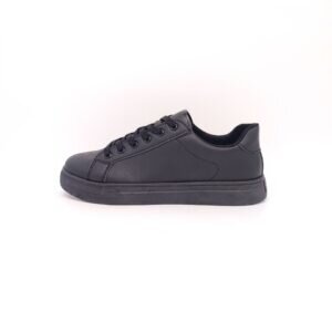 Adidași F002